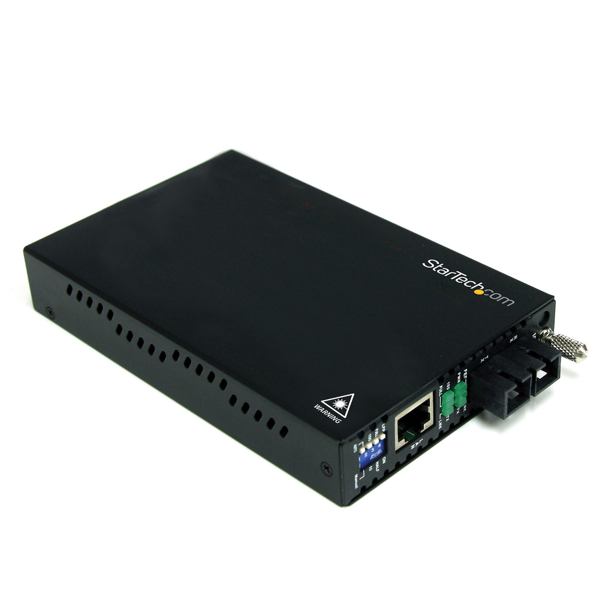 StarTech CONVERT AND EXTEND A 10/100 MBPS ETHERNET CONNECTION UP TO 18.6 MILES/30KM OVER