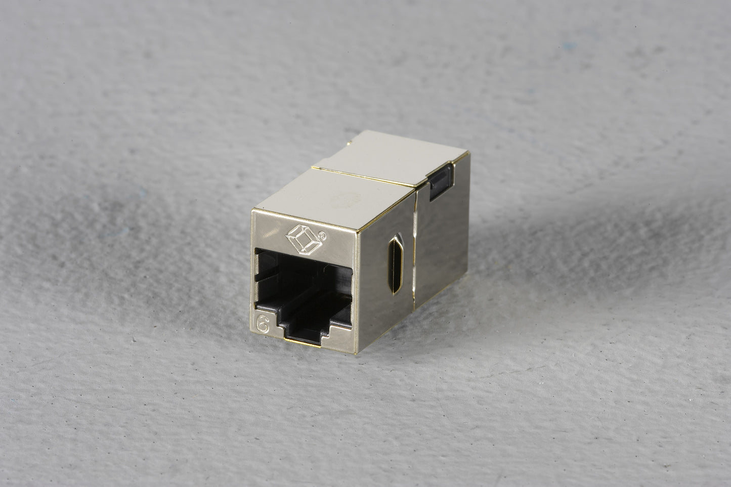 STR-PIN COUPLER CAT6 SHIELD SL 10PK
