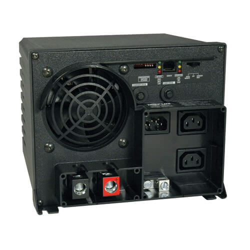 TRIPP LITE 750W INTERNATIONAL INVERTER / CHARGER 12VDC TO 230VAC 5/20A C13