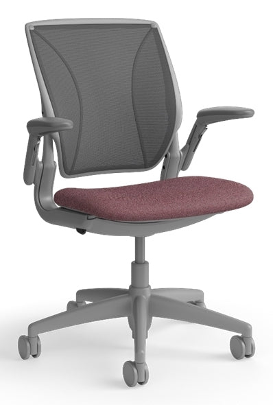 HUMANSCALE WORLD LM TASK CHAIR WITH GRAY FRAME, ADJUSTABLE ARMS, POPPY SEED CATENA MESH BAC