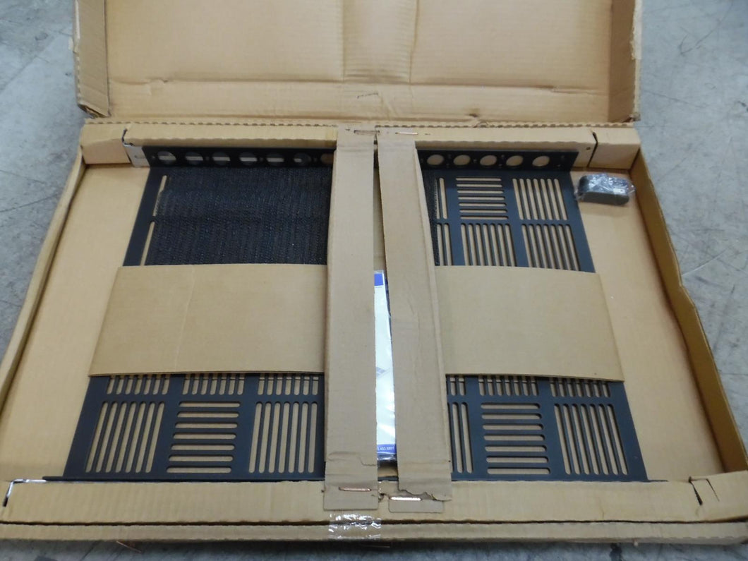 1U 28IN UNIVERSAL FIXED SHELF